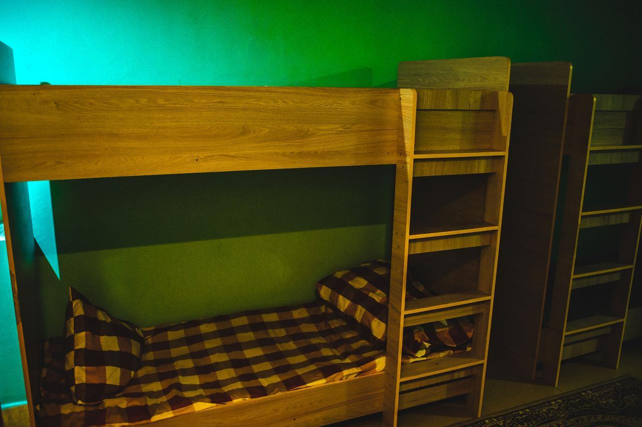 Asia Hostel Almaty Ngoại thất bức ảnh