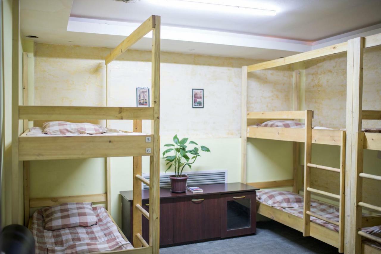 Asia Hostel Almaty Ngoại thất bức ảnh
