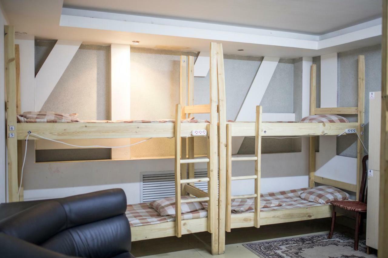 Asia Hostel Almaty Ngoại thất bức ảnh